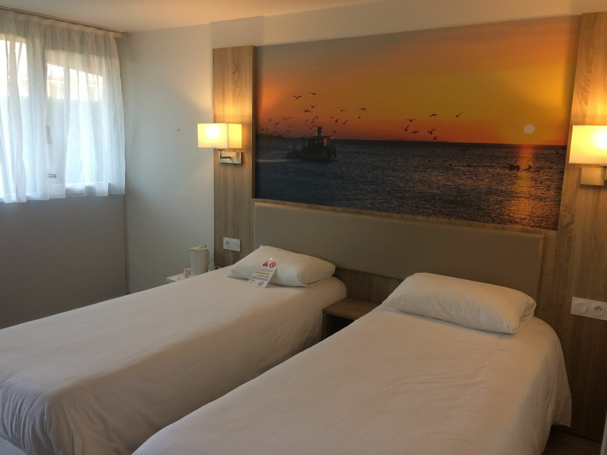 Brit Hotel Morlaix Saint-Martin-des-Champs  Exteriör bild